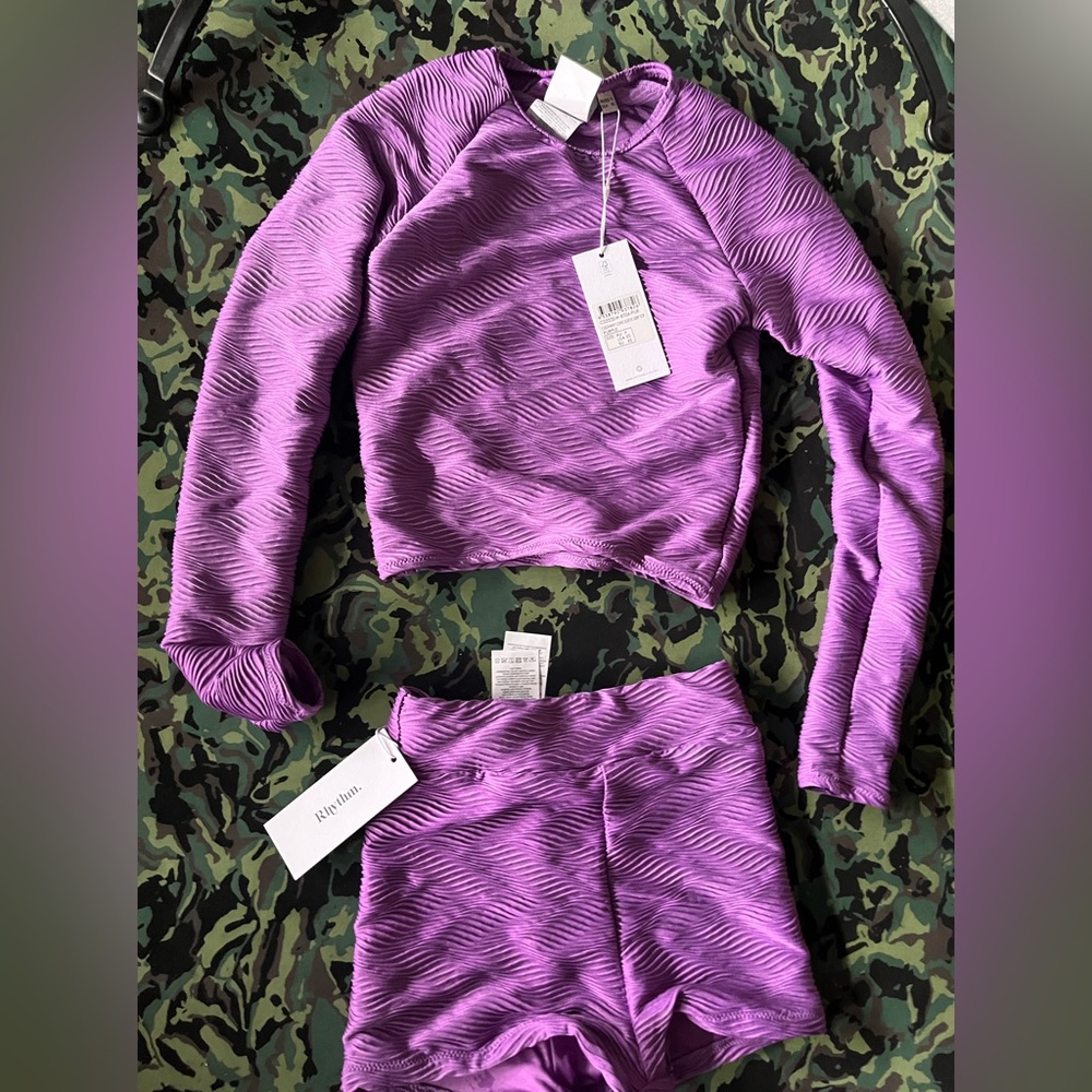 BNWT💗 Rhythm 2 piece swimsuit